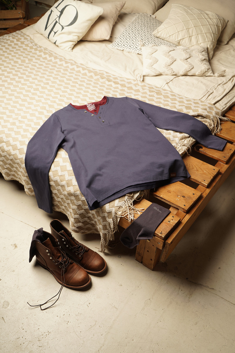 Лонгслив Regular с карманами (индиго)